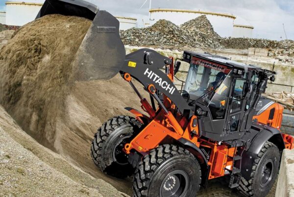 Hitachi Construction Machinery Australia: <br>Integrated Safety and Quality Workflows Across 1,600 Staff